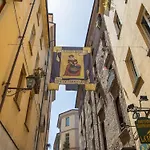 Dimora Dei Mercanti Suites